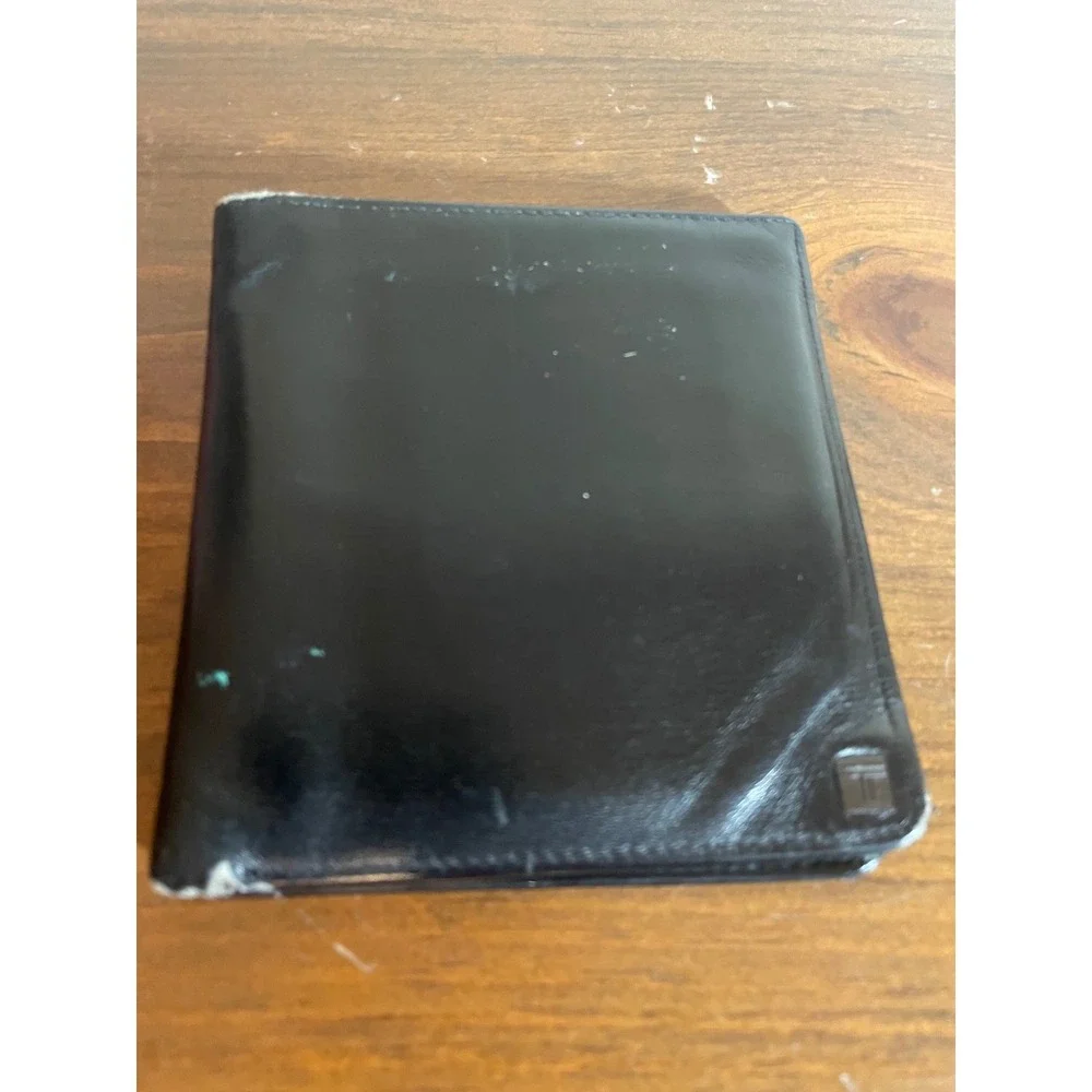 Tumi Mens Black Leather Bifold Wallet Card Case Organizer Classic Logo